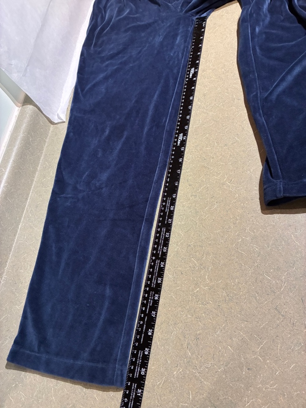 Vintage Velour Tracksuit Colorway**FLAWS - Picture 14 of 16